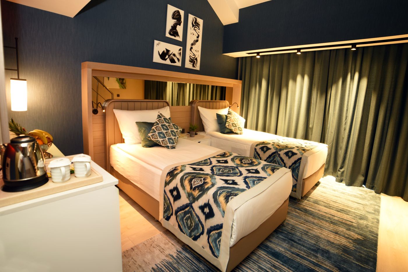 Royal-Wings-Hotel-Room-24