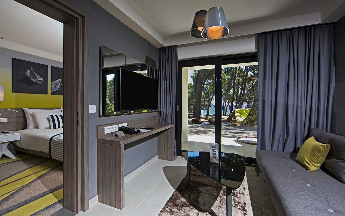 Park-Plaza-Arena-Pula-Room-37