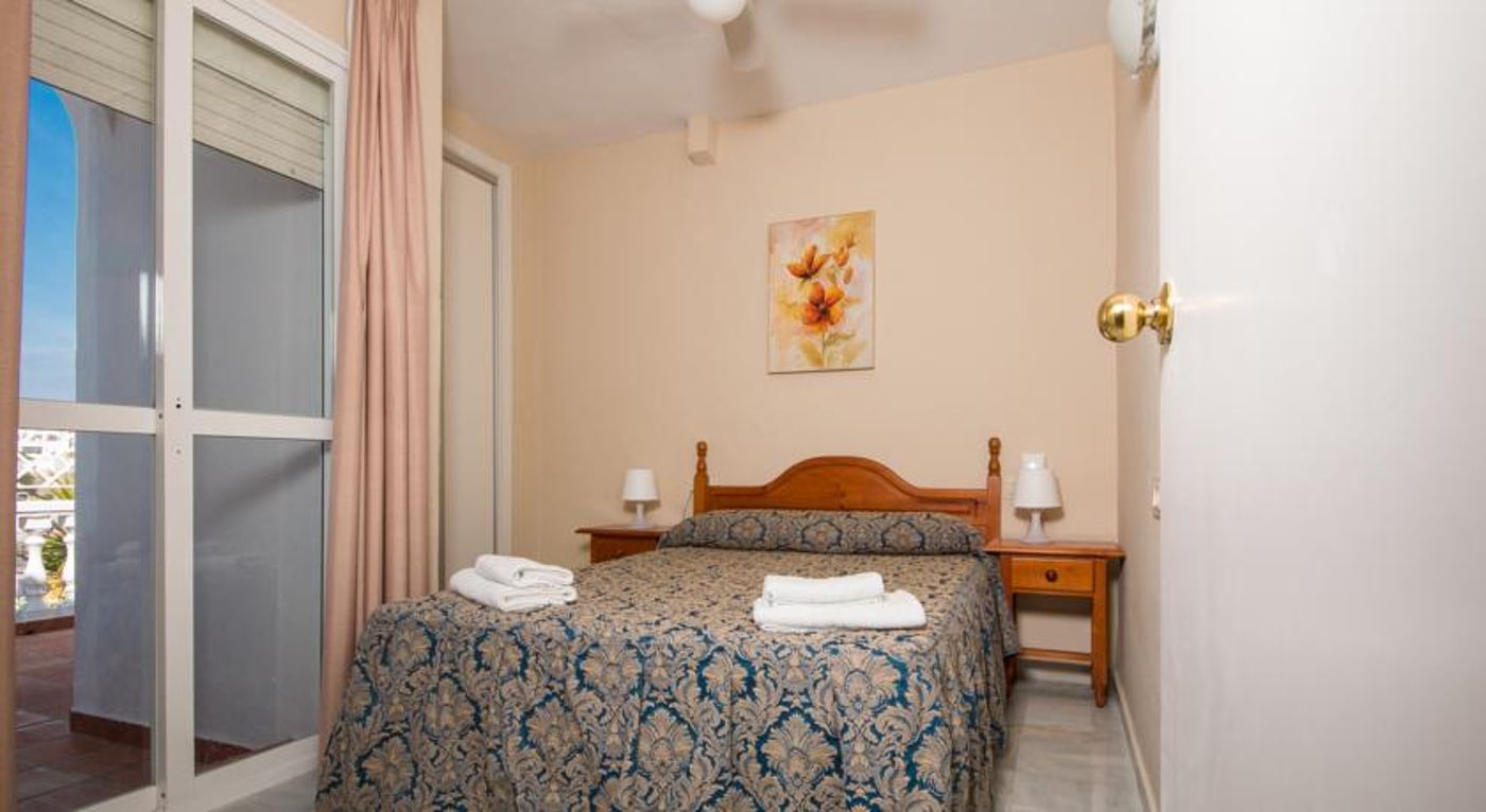 Las Rosas de Capistrano