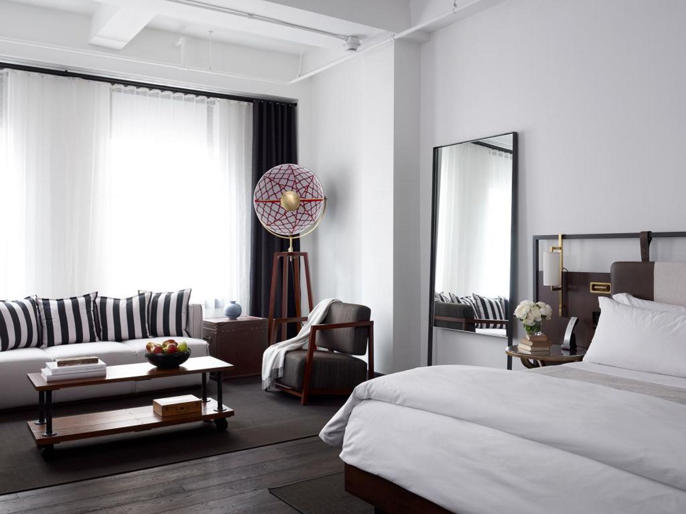 Refinery-Hotel-Room-4