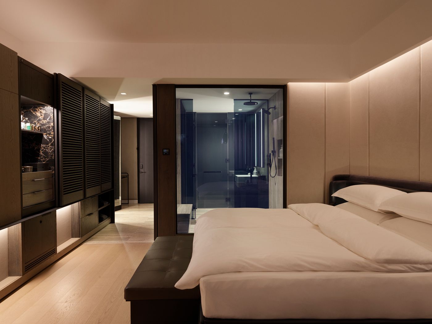 Equinox-Hotel-Hudson-Yards-New-York-Room-26