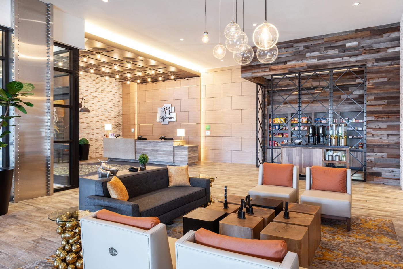 Holiday Inn & Suites Nashville Downtown - Broadway-United States-Nashville-General view-7