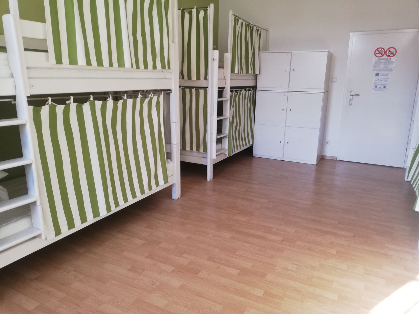 Lorf-Hostel-Coffee-Room-59