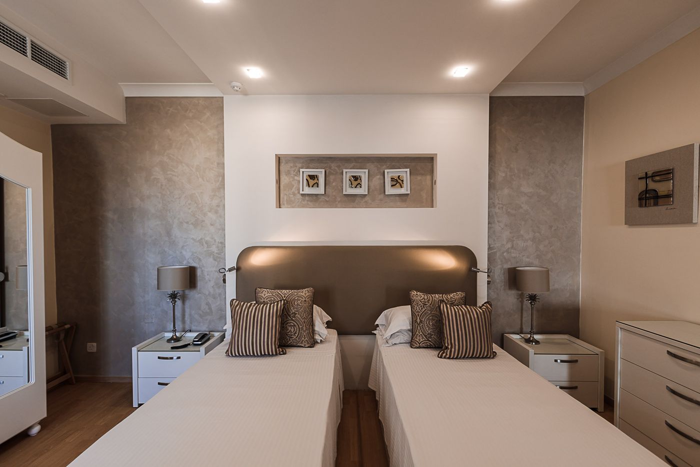 Osborne-Hotel-Room-34