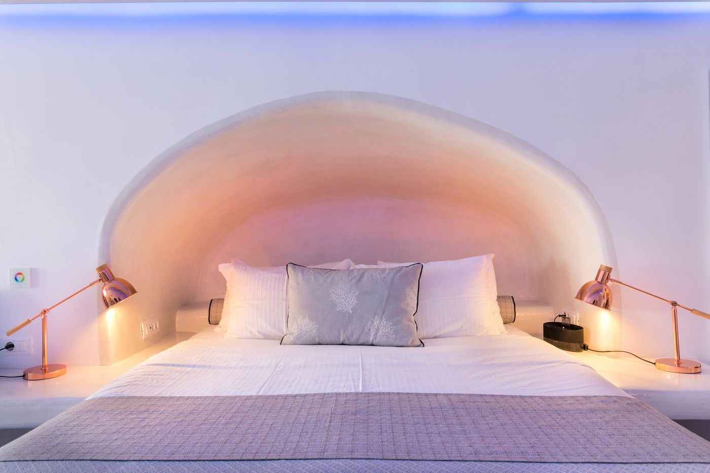 Secret-Legend-Suites-Room-21