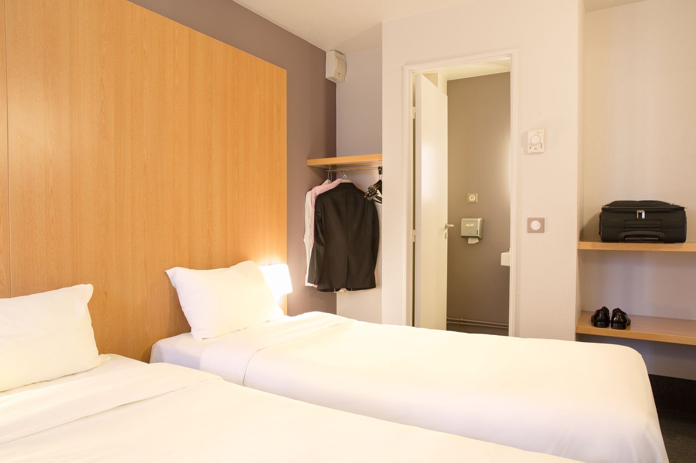 B&B Hôtel MONTPELLIER 2 - France - ST-JEAN -DE-VÉDAS			 - Room - 6
