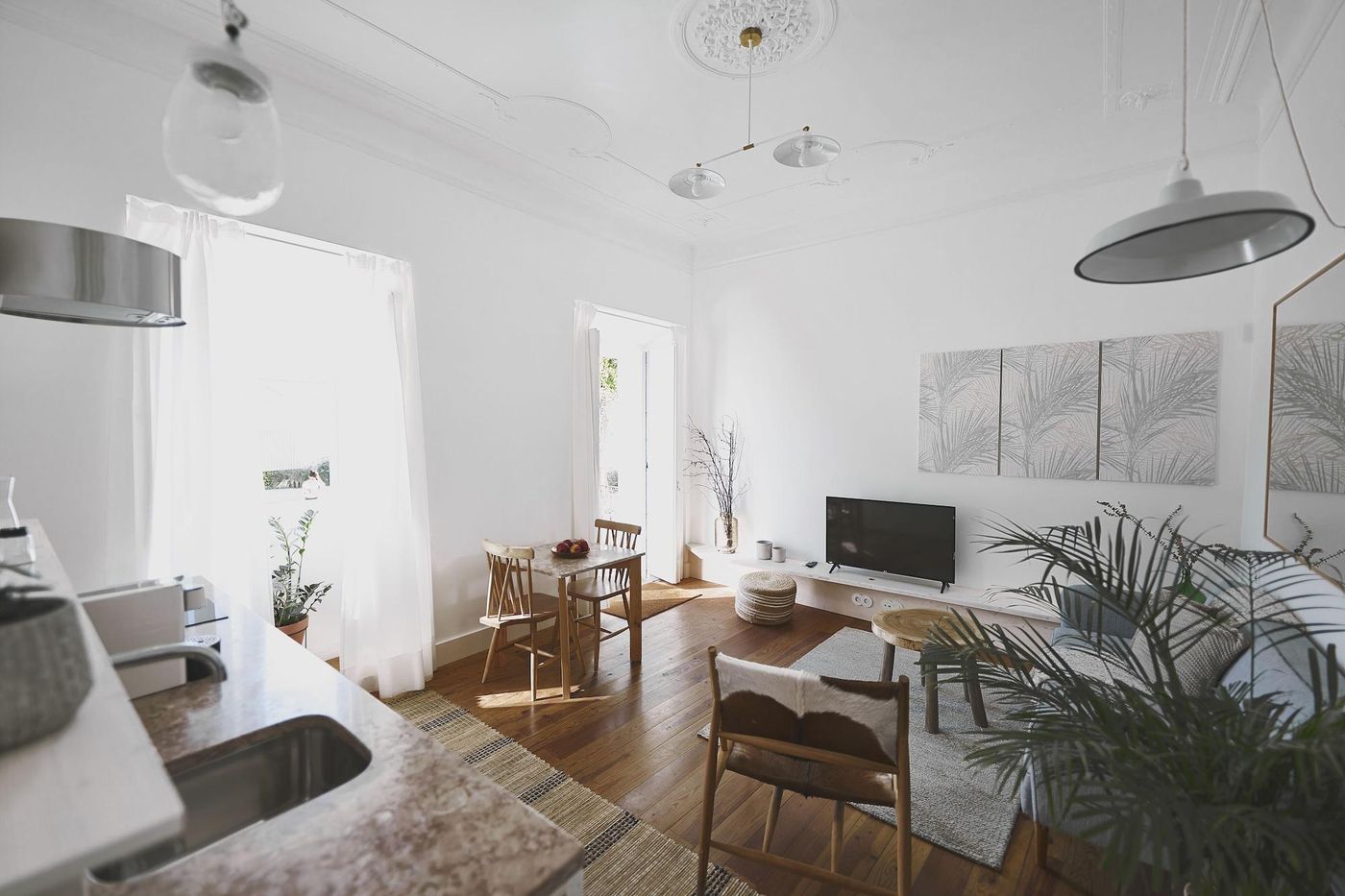 Dona-Graca-Lisbon-Apartments-Room-21