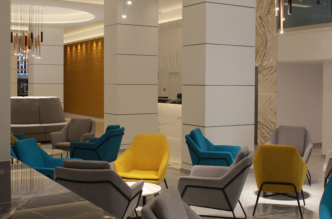 Kapetanios-Bay-Hotel-Lobby-17