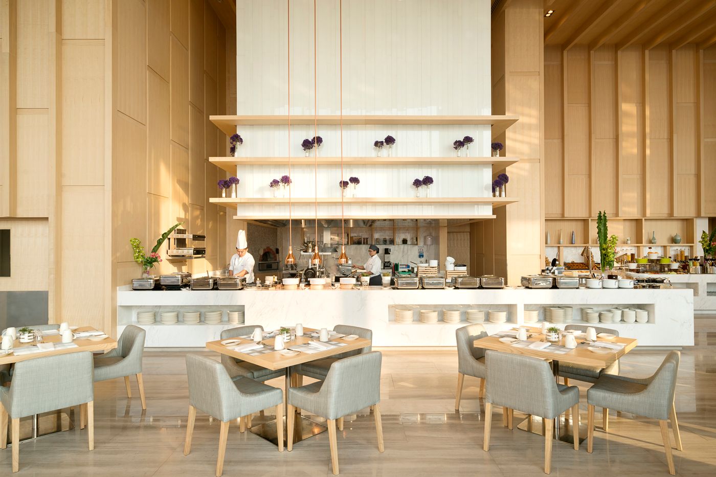 AVANI--Riverside-Bangkok-Hotel-Restaurant-38