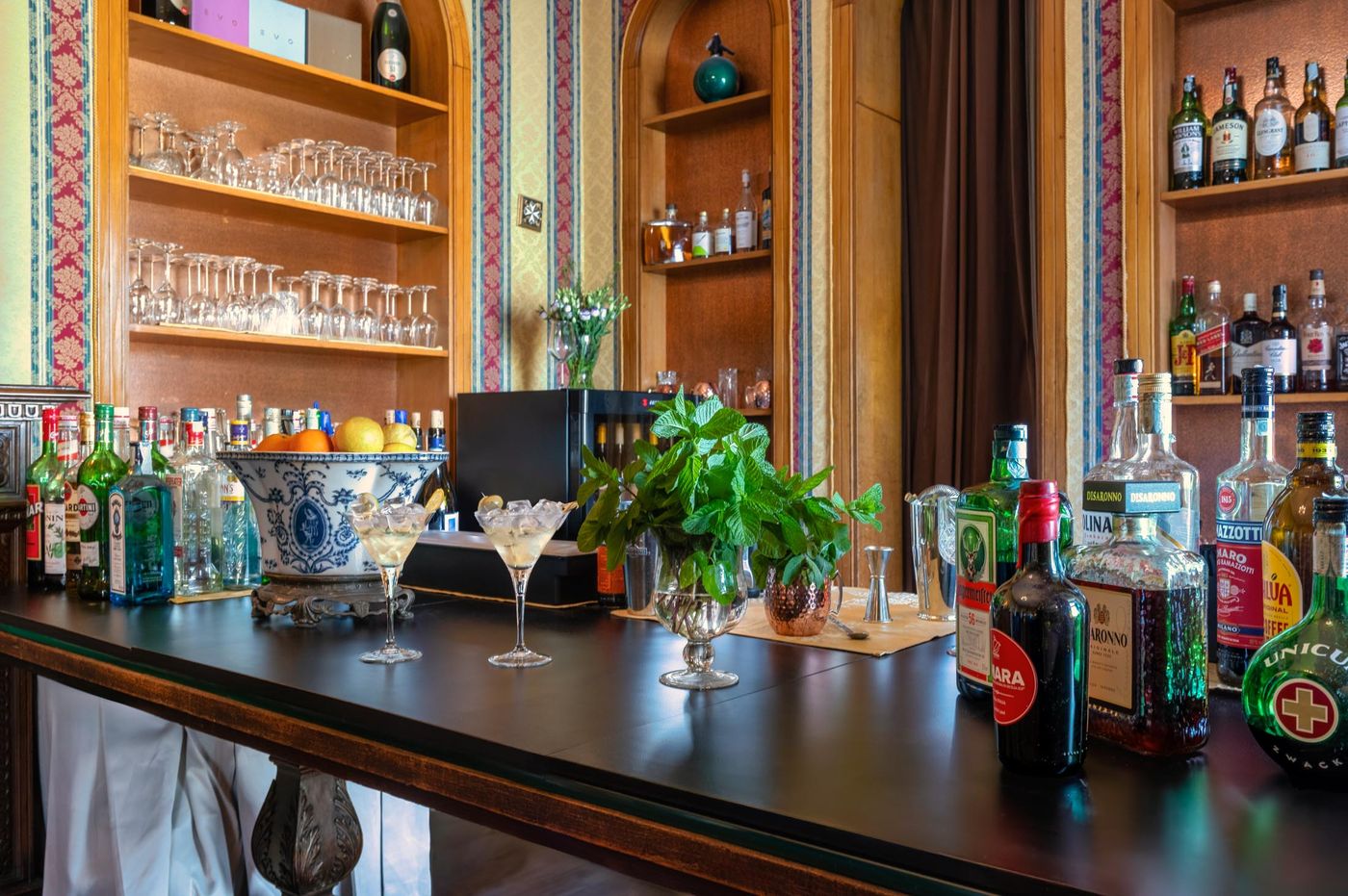 Excelsior-Palace-Bar-59