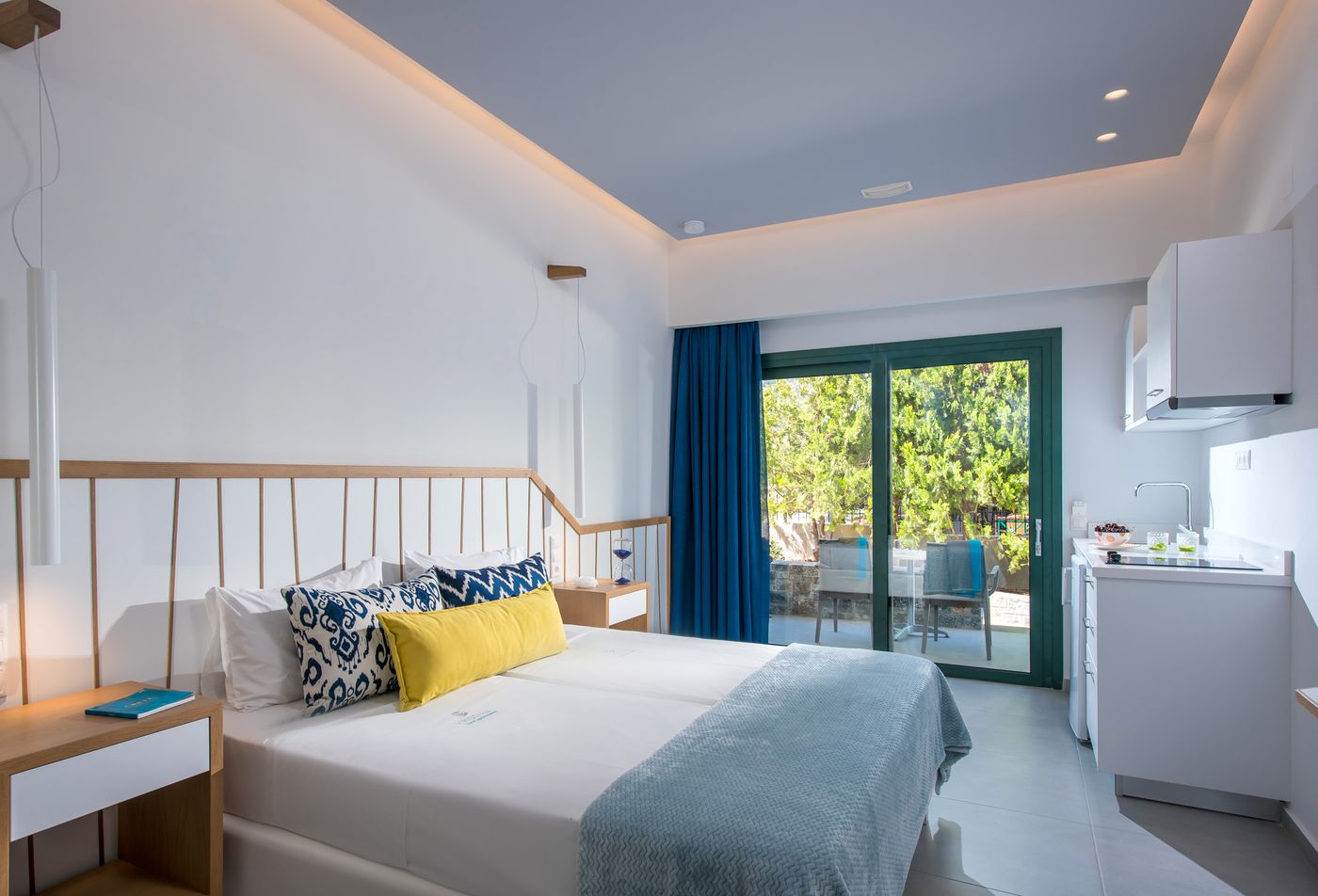 Kristalli-Apartments-Room-29