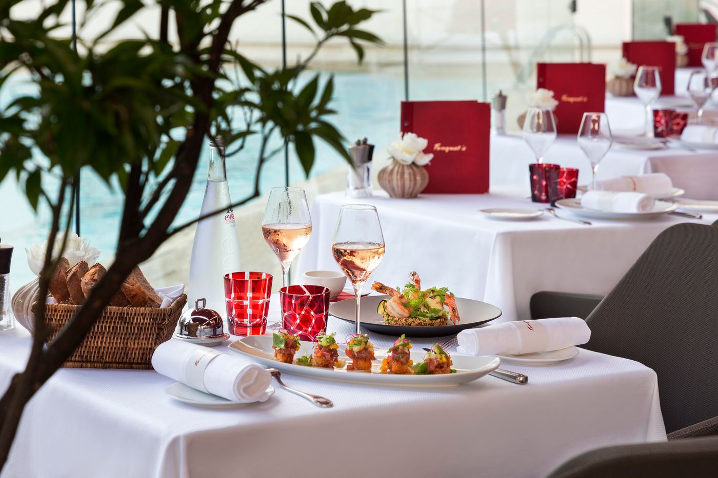 H----tel-Barri----re-Le-Majestic-Cannes-Restaurant-90