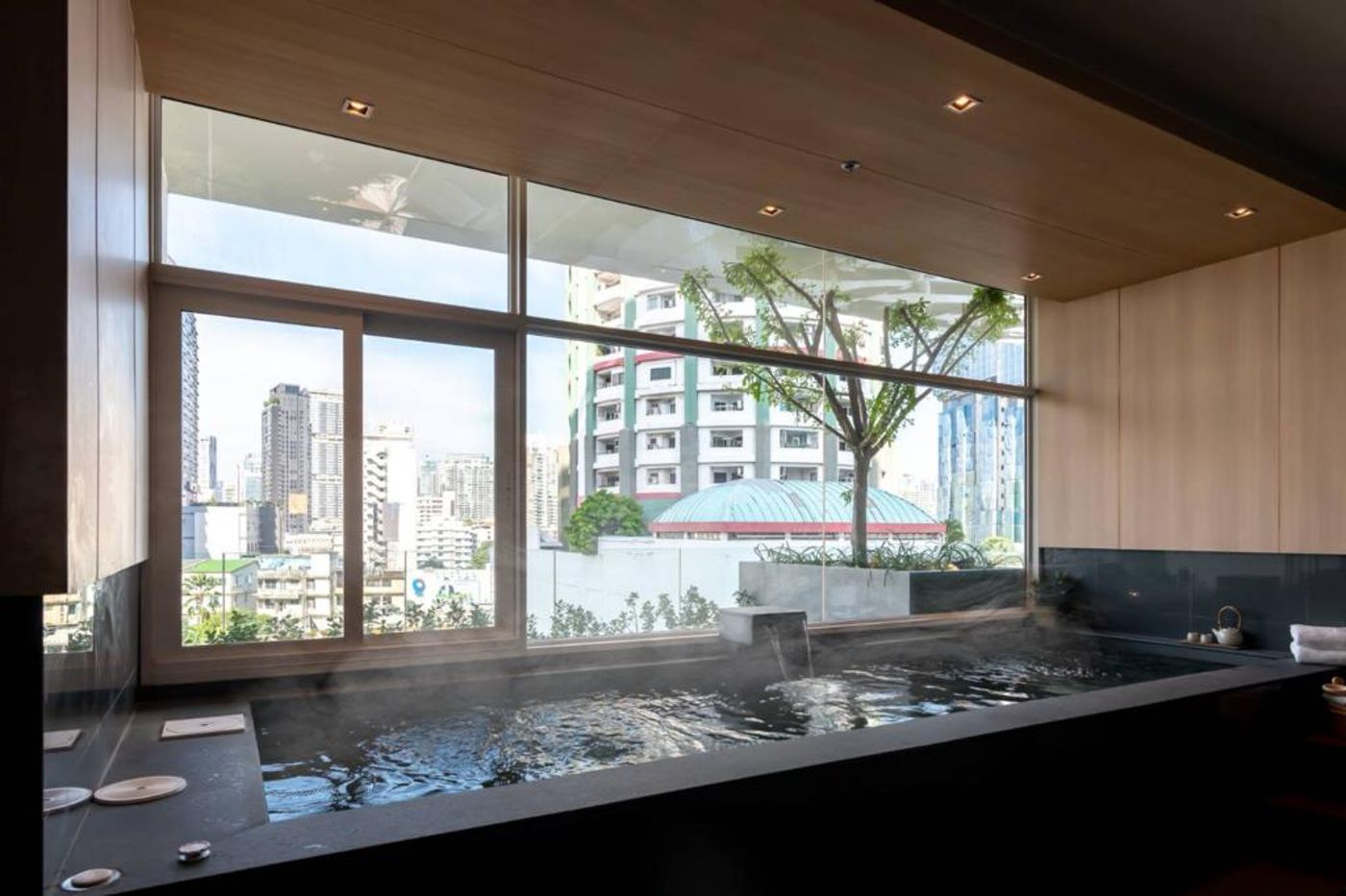 Jasmine-59-Hotel-Pool-65