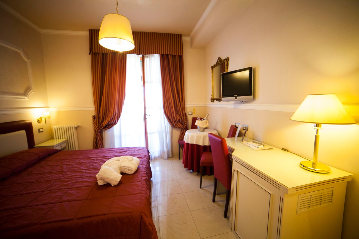Hotel-Granduca-Room-2