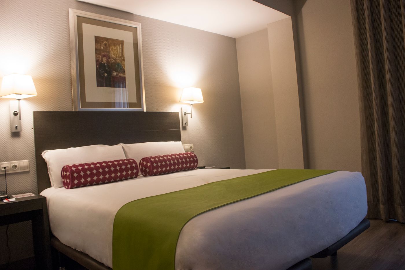 Mercure-Madrid-Centro--Lope-de-Vega--Room-22