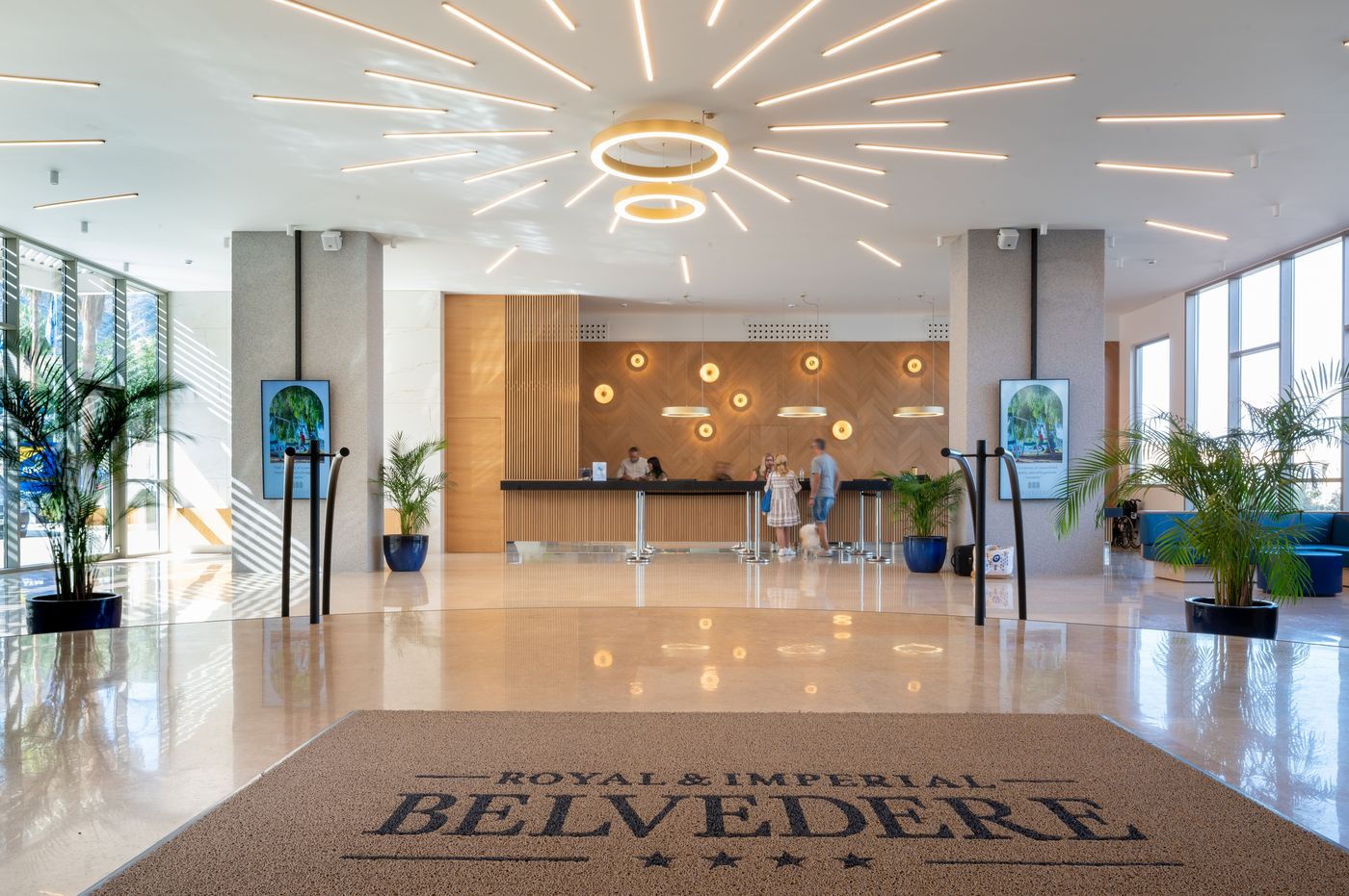 Royal---Imperial-Belvedere-Hotels-Lobby-66