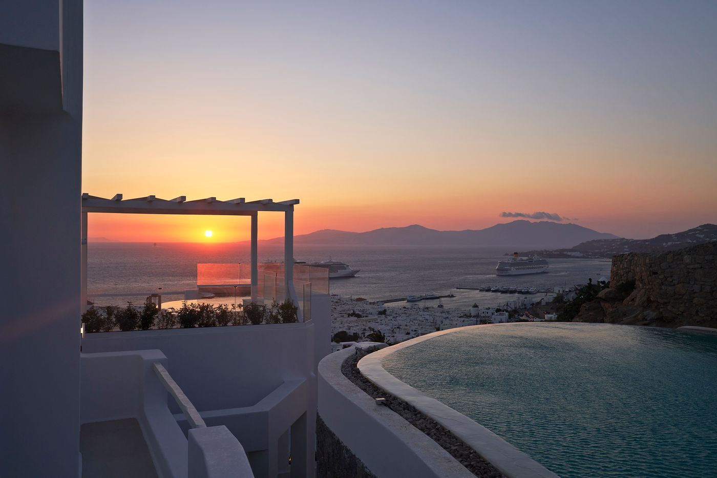 Lovia-Mykonos-Pool-75