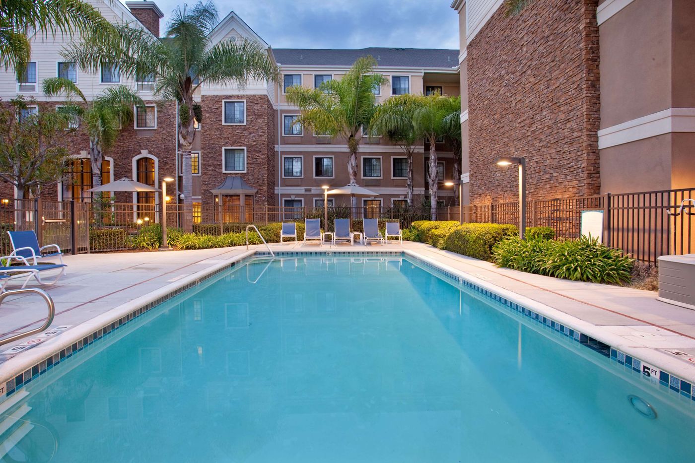 Sonesta ES Suites San Diego - Sorrento Mesa - United States - SAN DIEGO - Pool - 2
