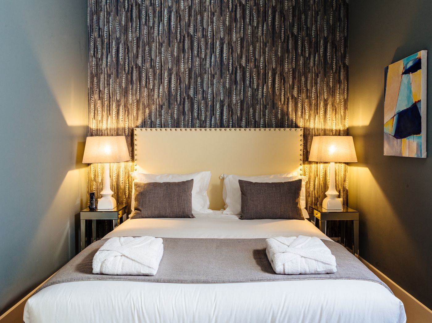 Dear-Lisbon-Gallery-House-Room-15