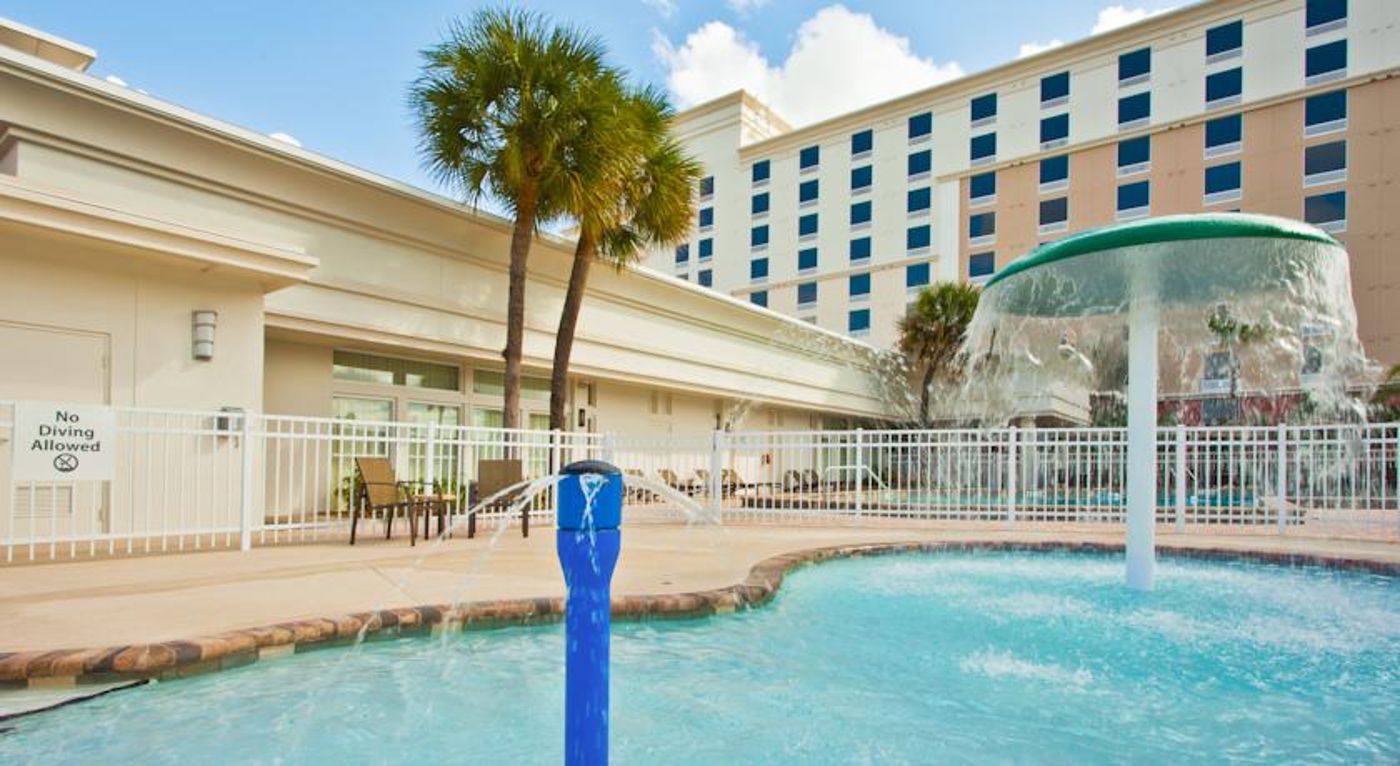 Holiday Inn & Suites Universal Orlando