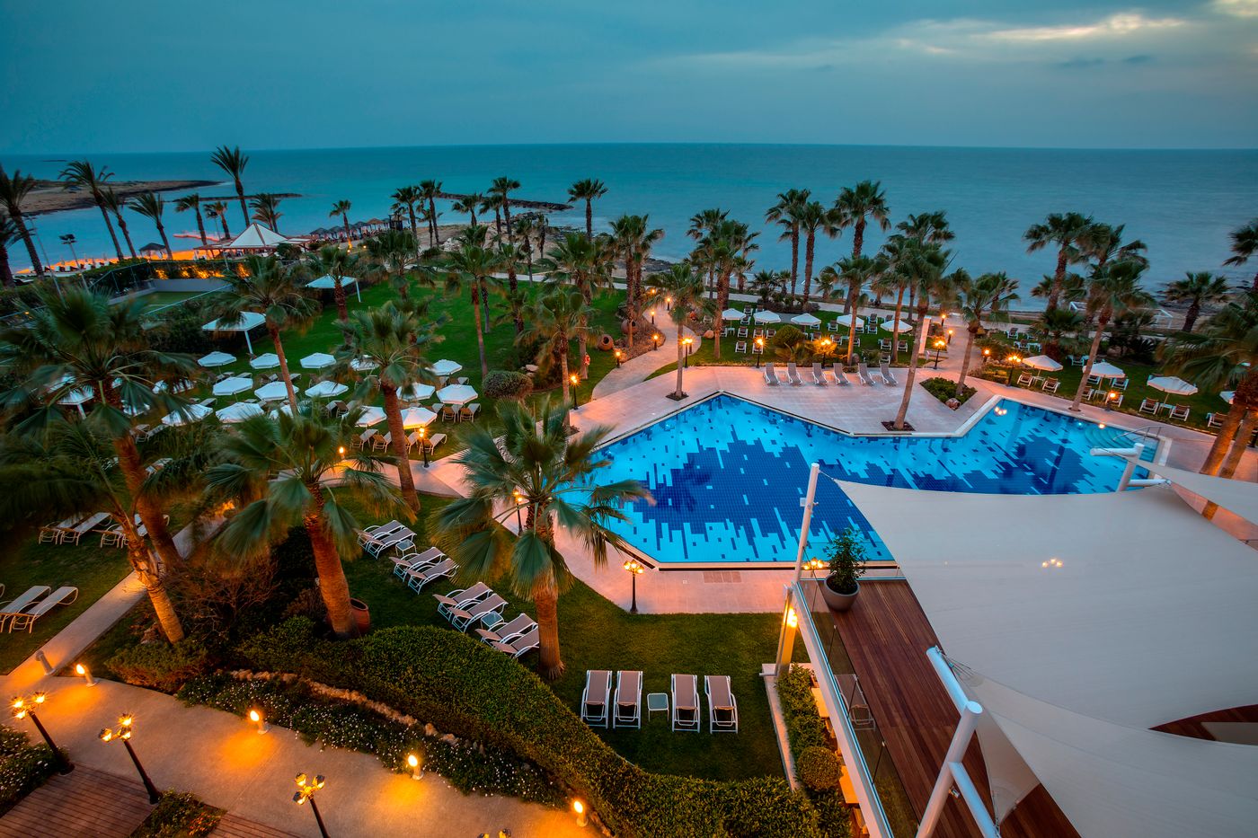 Aquamare-Beach-Hotel-and-Spa-Pool-4