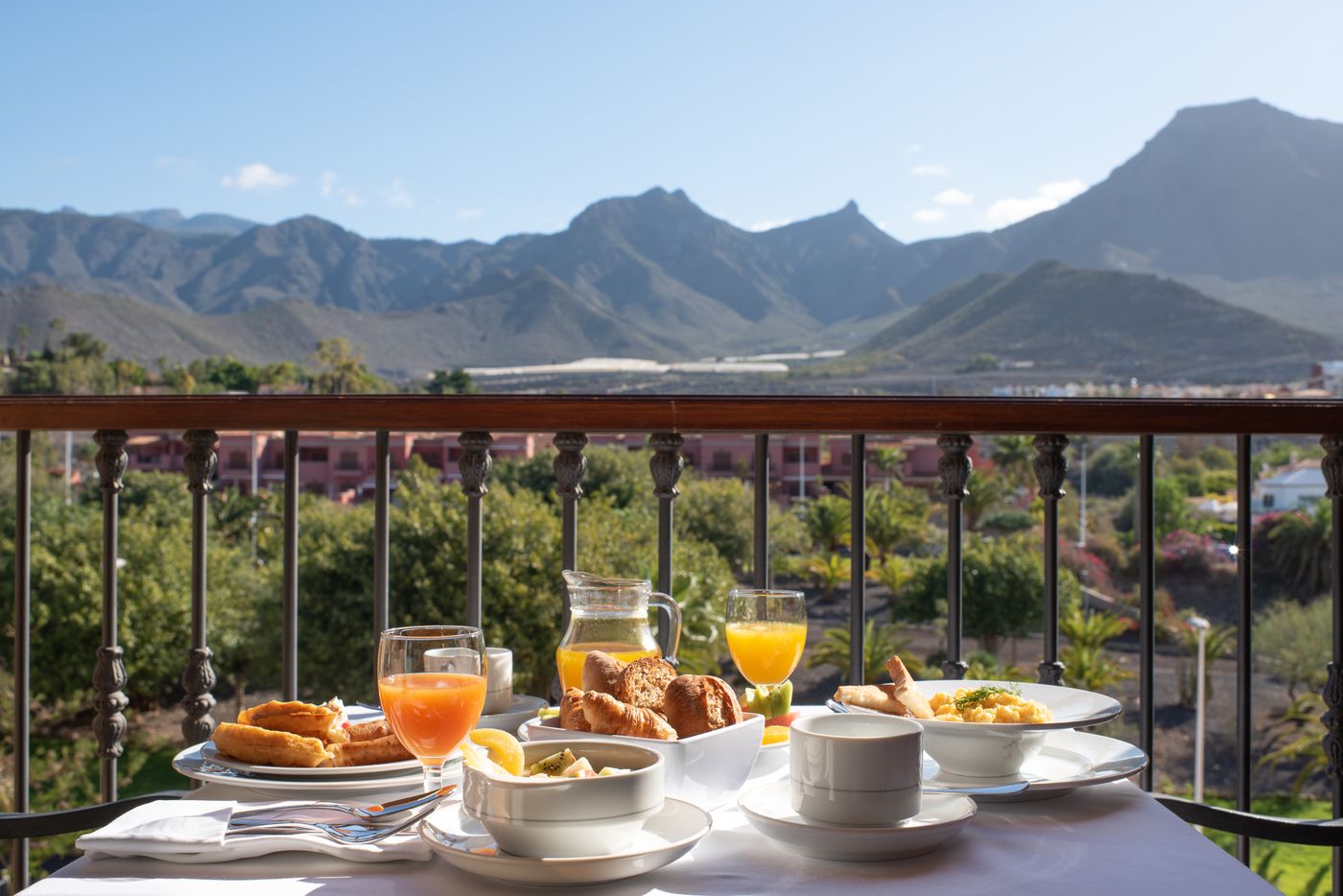 Hotel-GF-Gran-Costa-Adeje-Room-82