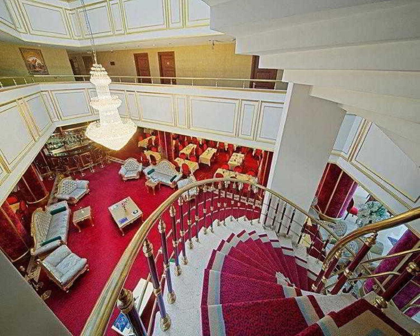 Antea-Palace-Hotel---Spa-Lobby-9