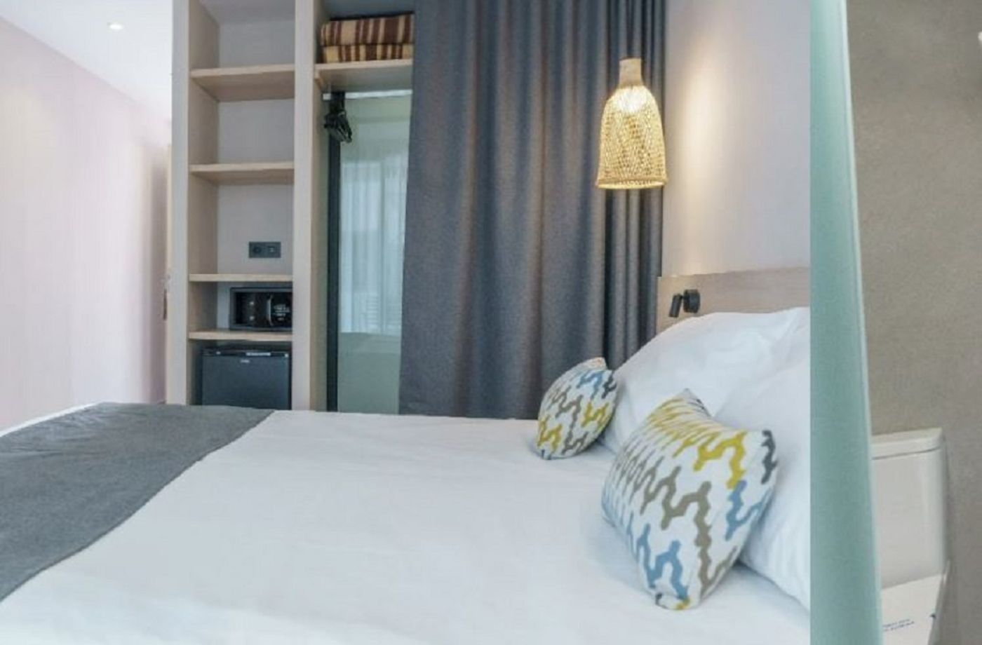 Les-Palmeres-Room-34