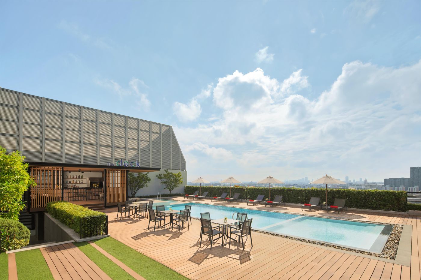 Avani-Sukhumvit-Bangkok-Hotel-General-view-45