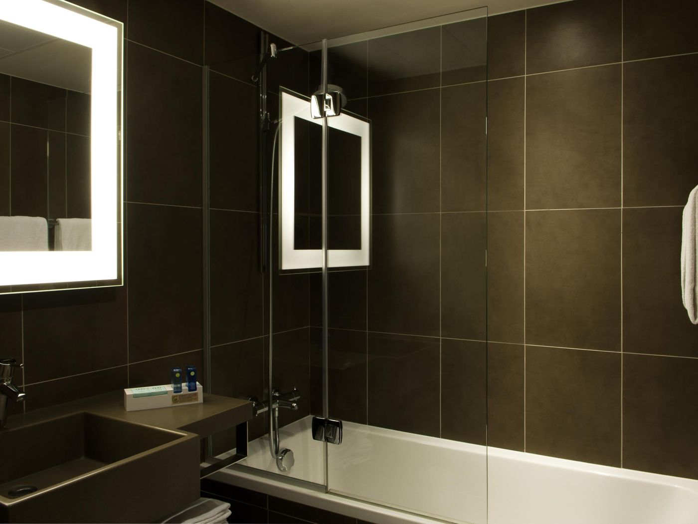 Novotel-Wenceslas-Square-Room-49