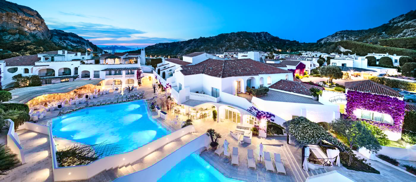 Grand-Hotel-Poltu-Quatu-Pool-17