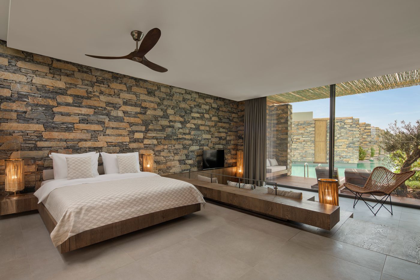 Voyage Torba and Private