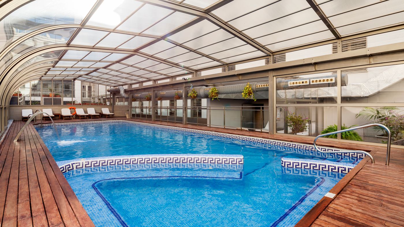 Ilunion-Malaga-Pool-56