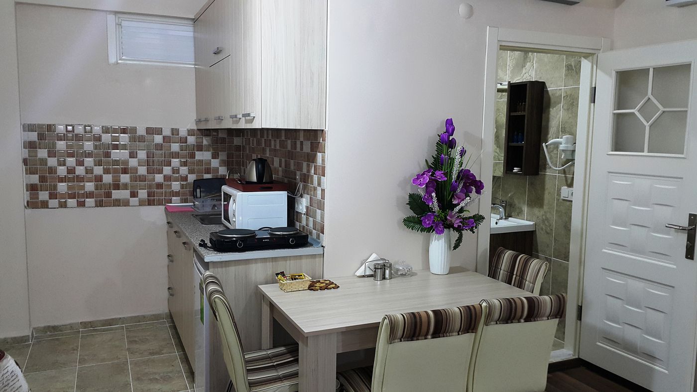 Beyazithan-Suites-Room-2