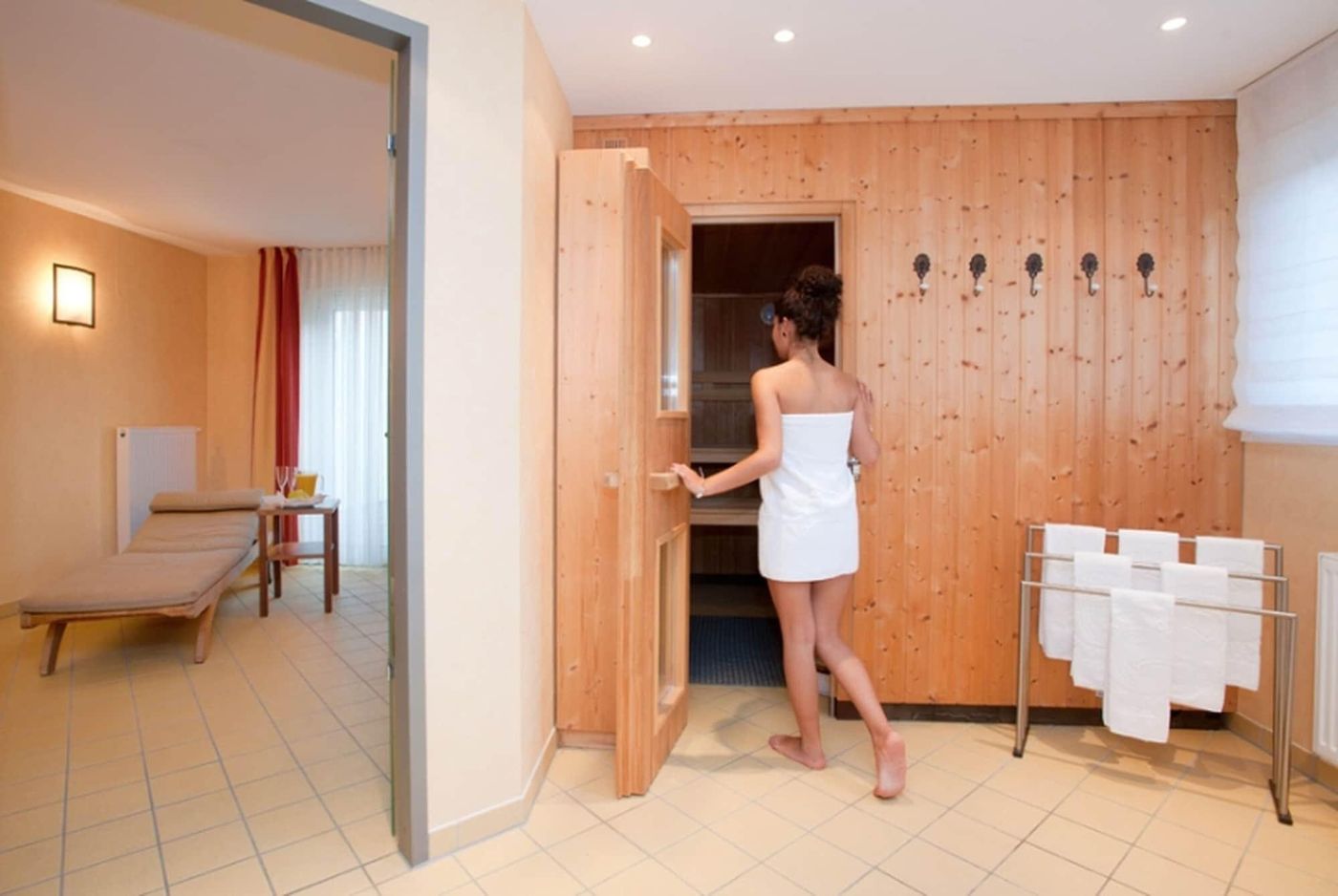 Landhotel Krummenweg - Germany - RATINGEN - Sports and Entertainment - 2