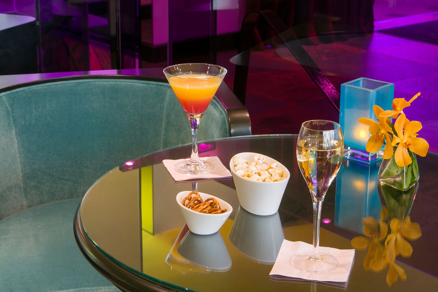 Le-Bellechasse-Lobby-6