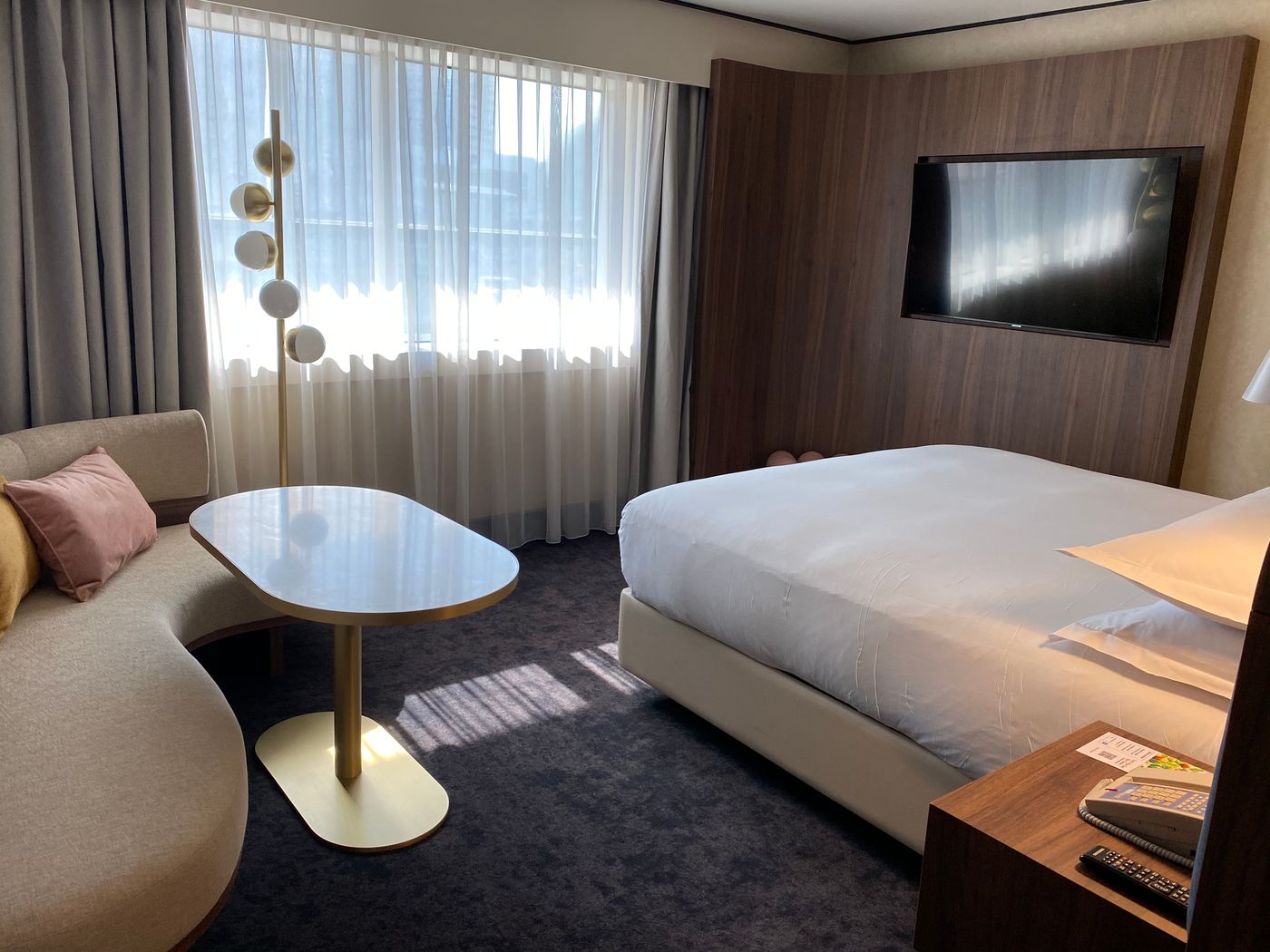 Hilton-Paris-la-Defense-Room-19