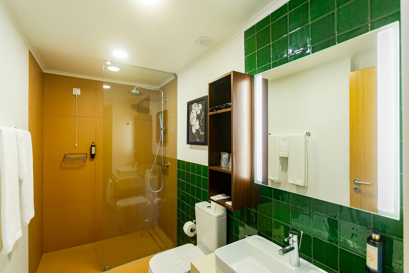 Ponta-Delgada-Room-22