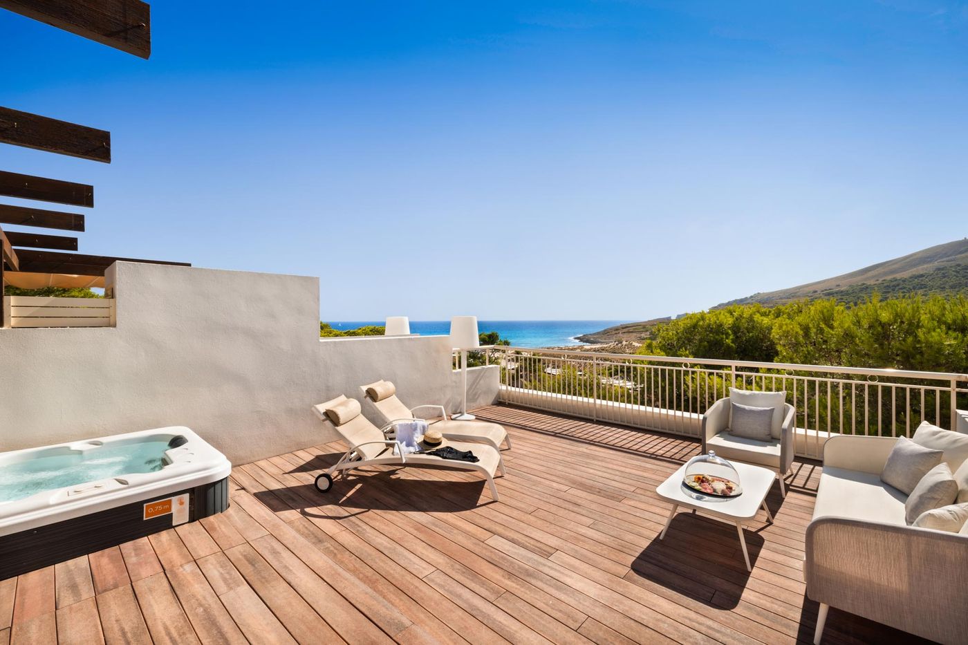 18.02.26 Viva Cala Mesquida