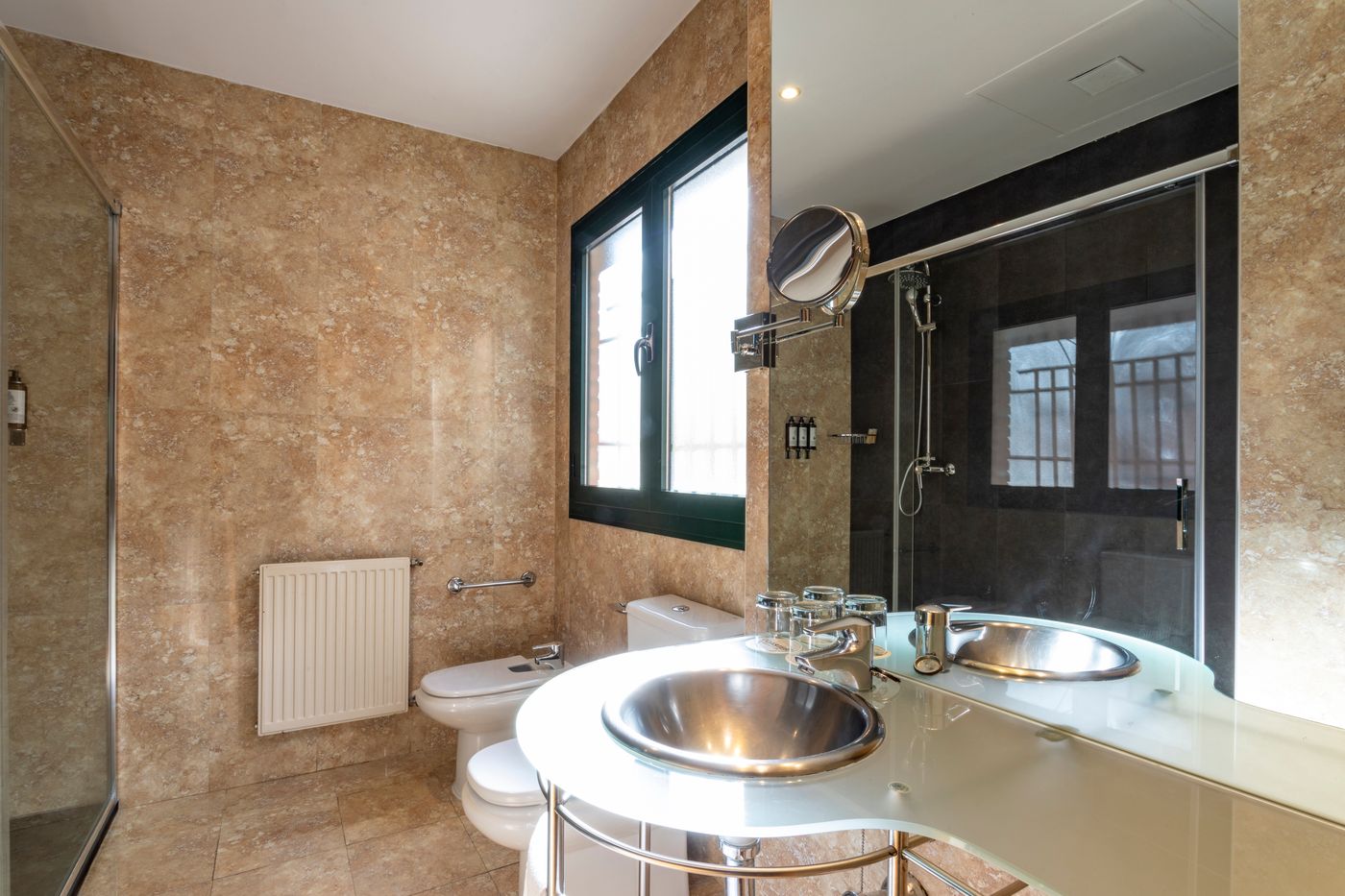 Petit-Palace-Arturo-Soria-Room-26