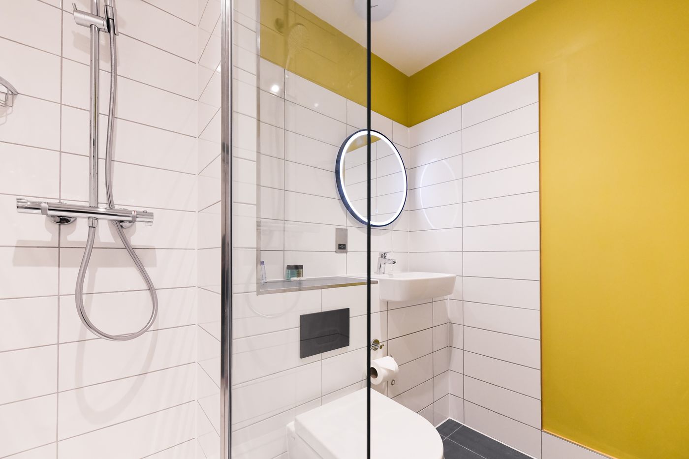 Byron - United Kingdom - LONDON - Room - 8