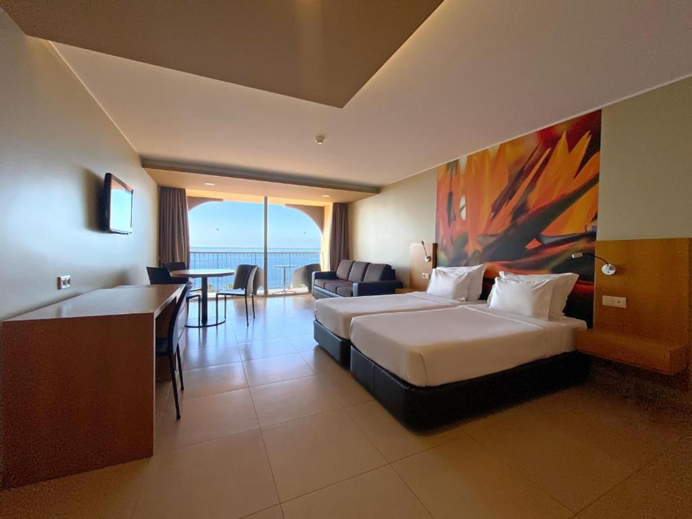 The-Views-Oasis-Room-21