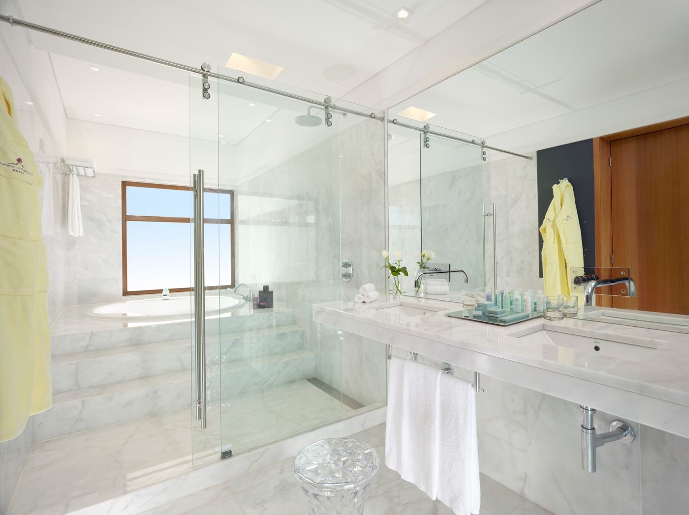 Convento-Do-Espinheiro--Historic-Hotel---Spa-Room-39