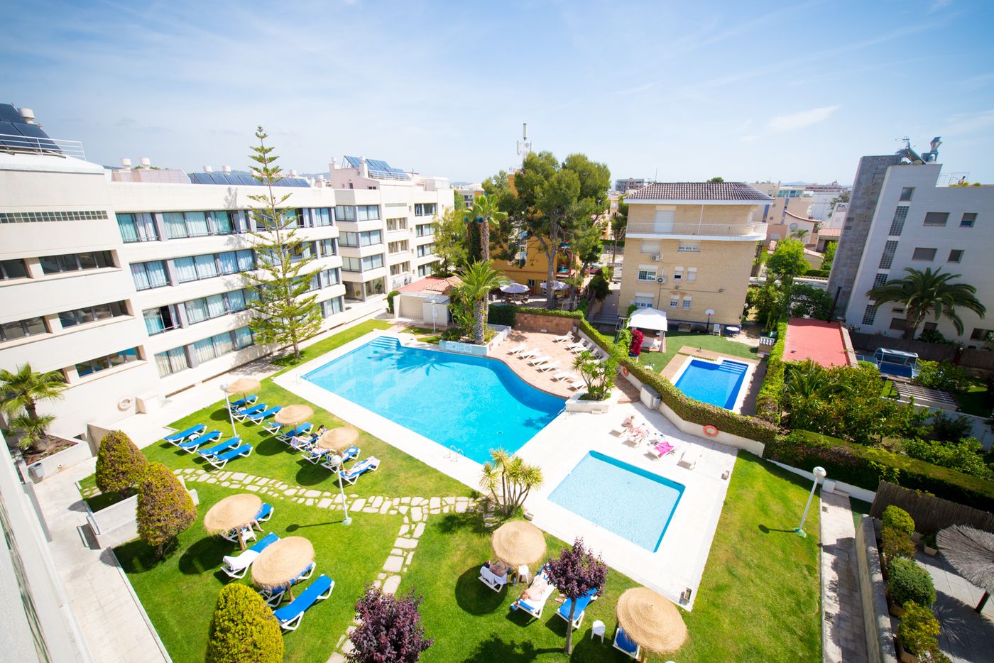 Atenea Park Suites & Apartments-Spain-VILANOVA I LA GELTRU-General view-4
