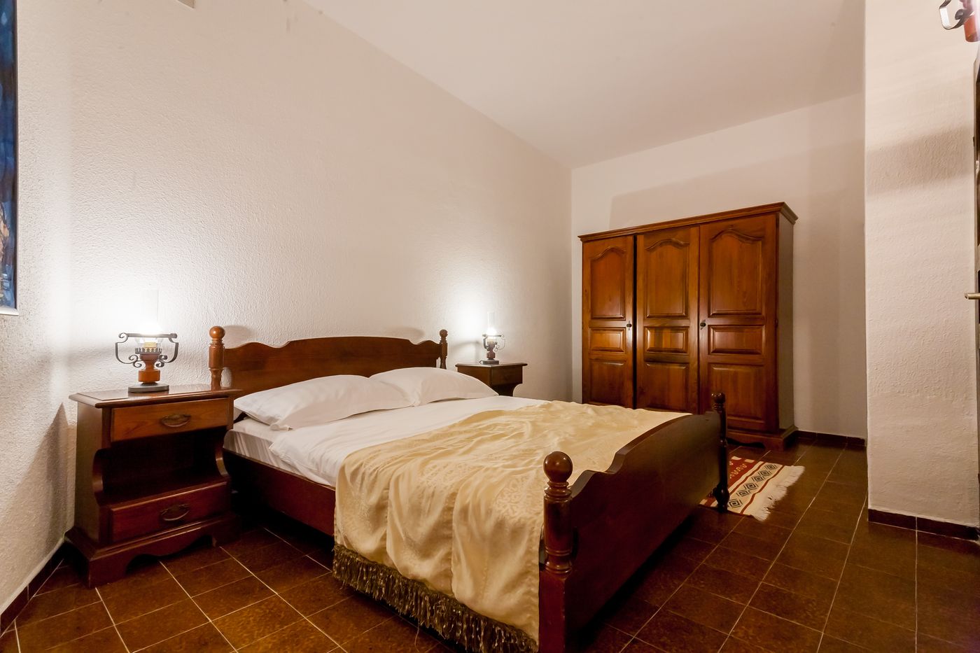 Kulla-e-Balshajve-Room-24