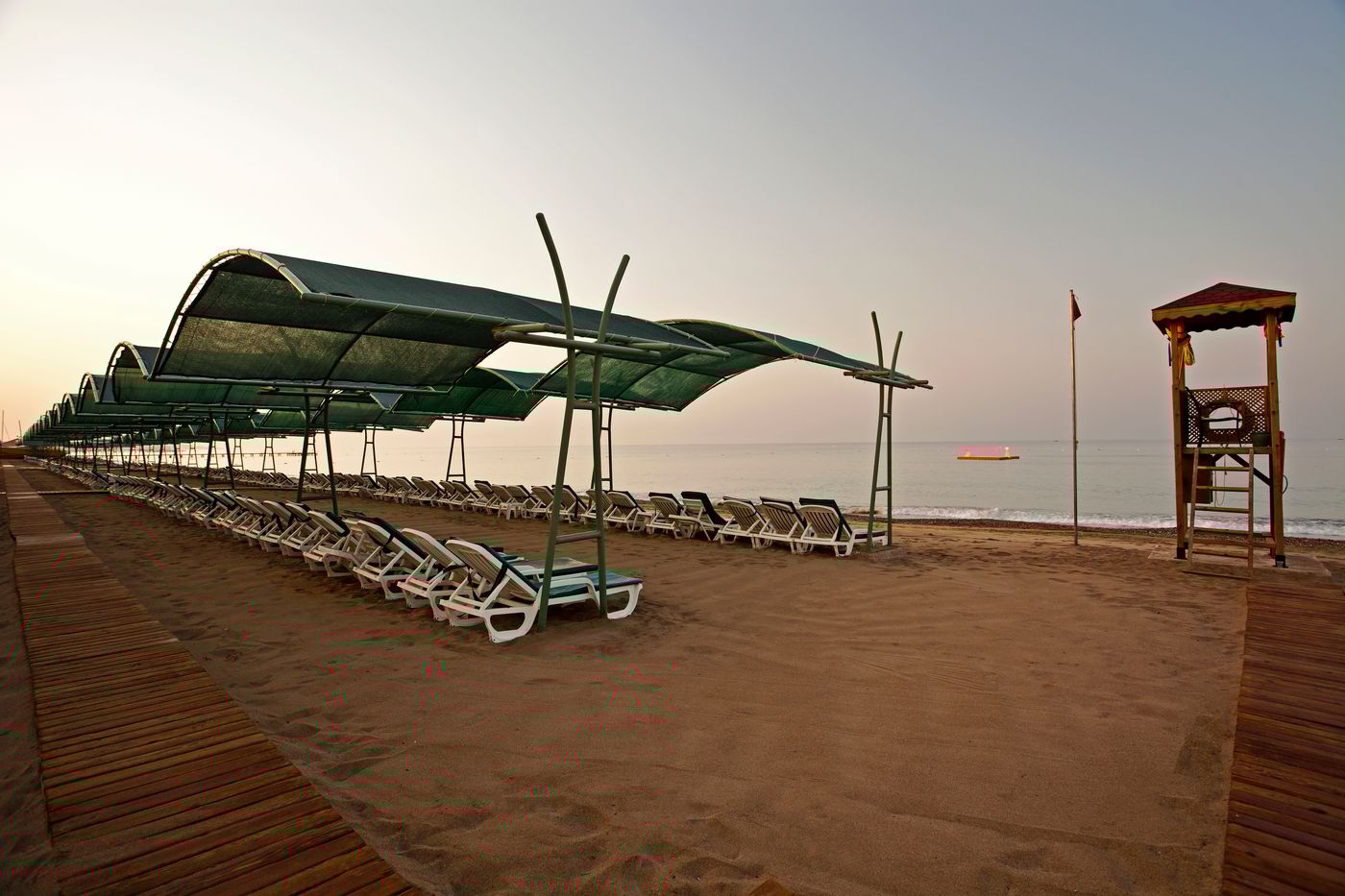 Papillon-Belvil-Beach-104