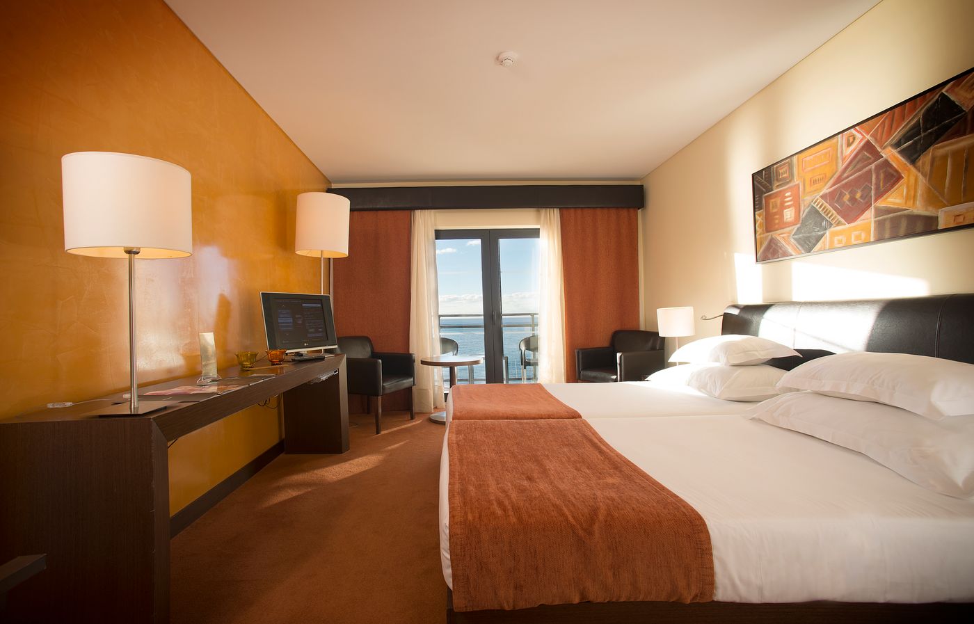 Hotel-Vila-Gale-Santa-Cruz-Room-10