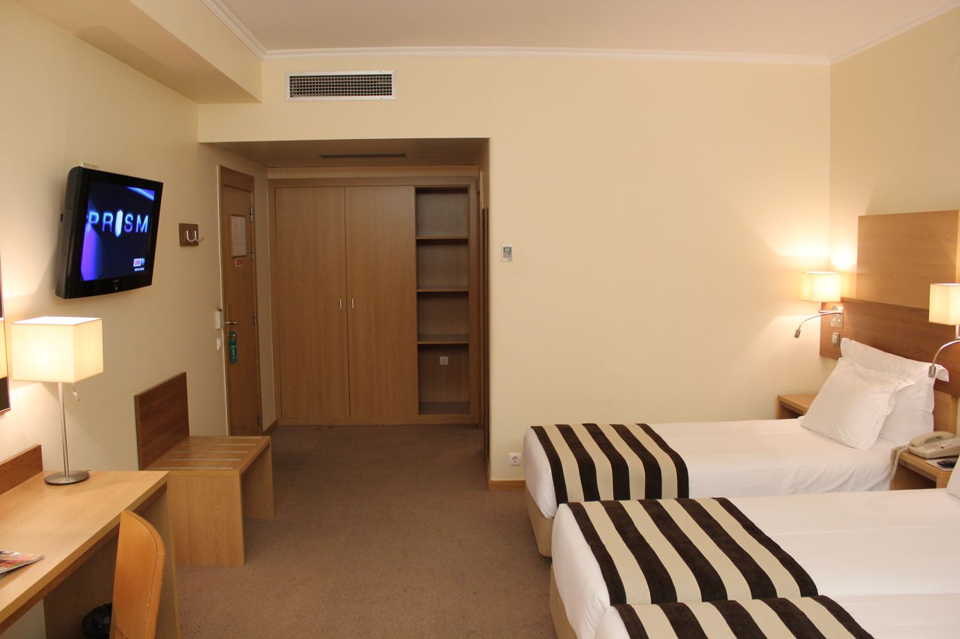 Hotel-Principe-Lisboa-Room-3