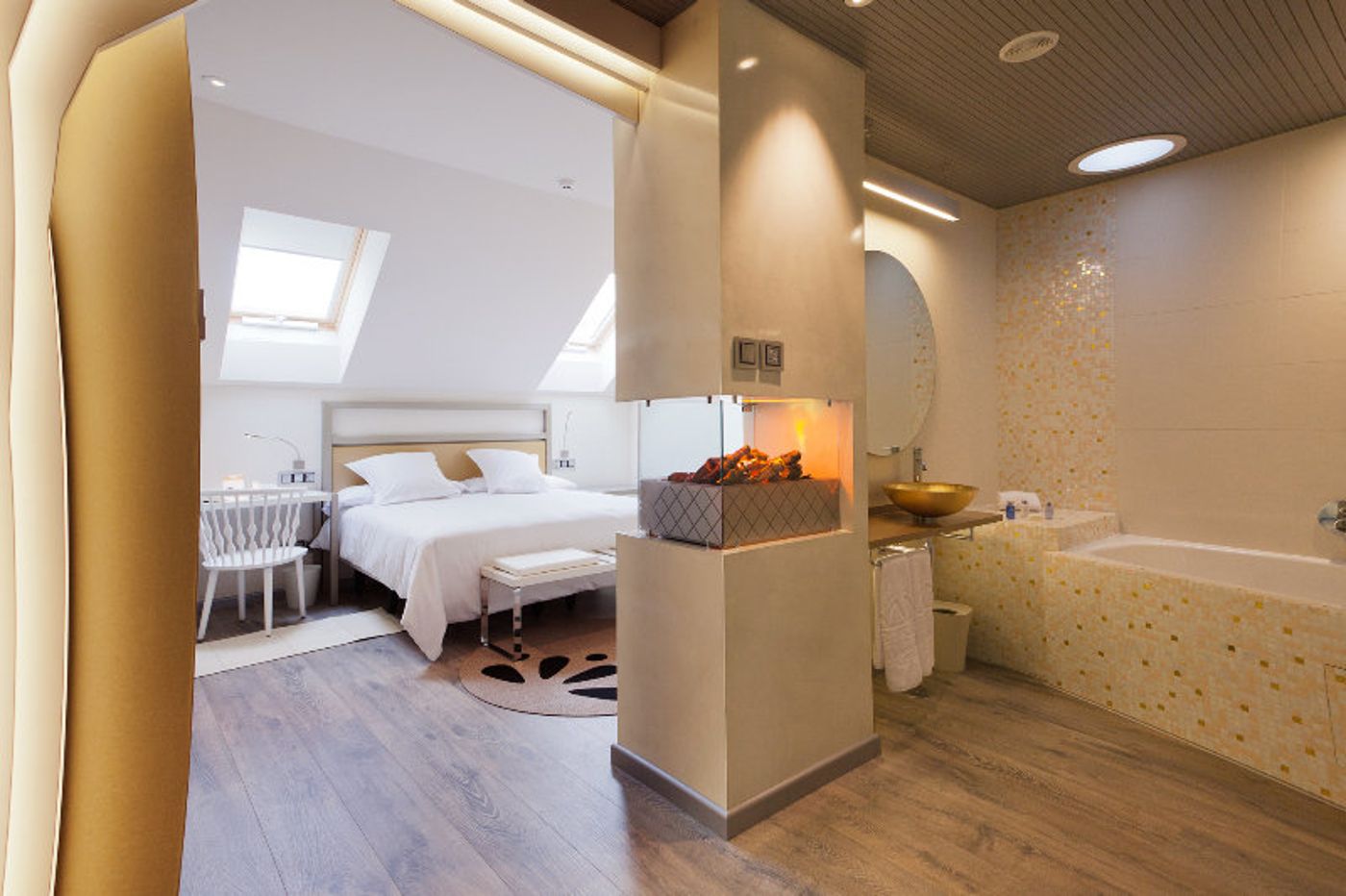 Princesa Munia Hotel & Spa-Spain-OVIEDO-Room-8