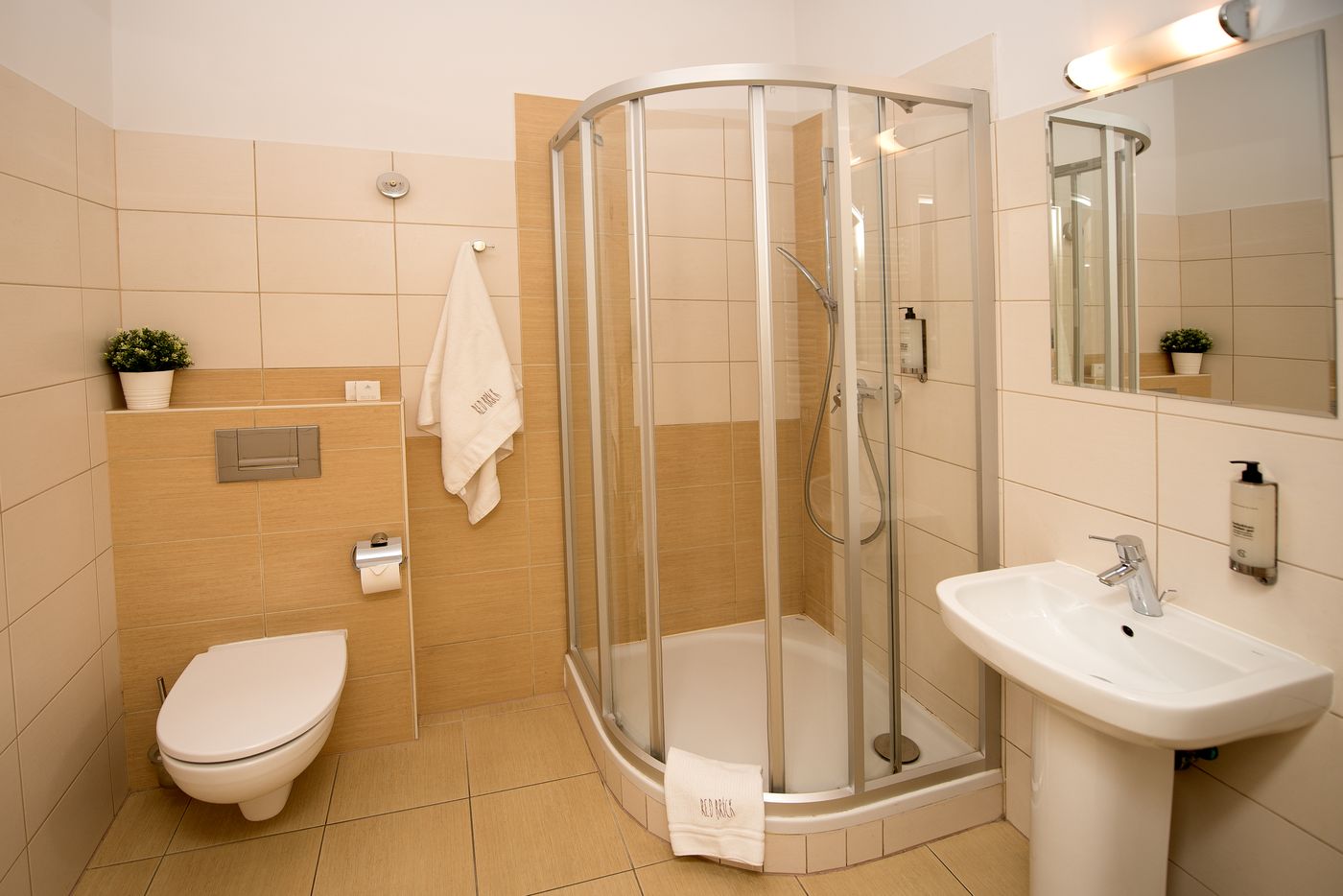 Red-Brick-Apartments-Room-23